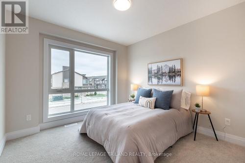 1865 Dalmagarry Road, London, ON - Indoor Photo Showing Bedroom