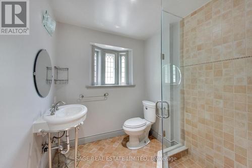 12 Nina Street, Toronto, ON - Indoor Photo Showing Bathroom