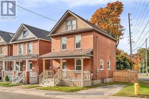 238 Dearborn Avenue, Oshawa, ON - Outdoor With Deck Patio Veranda With Facade