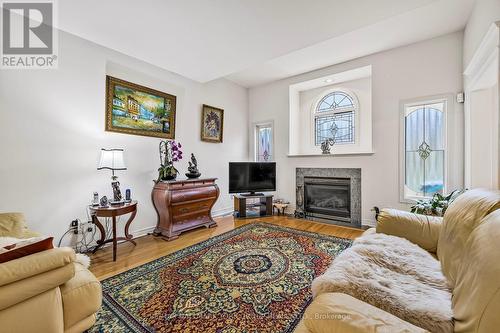 16 Mojave Crescent, Richmond Hill, ON - Indoor Photo Showing Living Room With Fireplace