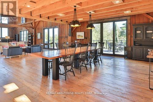 6583 Twiss Road, Burlington, ON - Indoor Photo Showing Dining Room