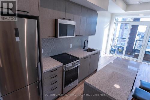 613 - 1808 St. Clair Avenue W, Toronto, ON - Indoor Photo Showing Kitchen With Upgraded Kitchen