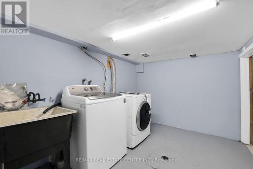 20 Keith Street, Hamilton, ON - Indoor Photo Showing Laundry Room