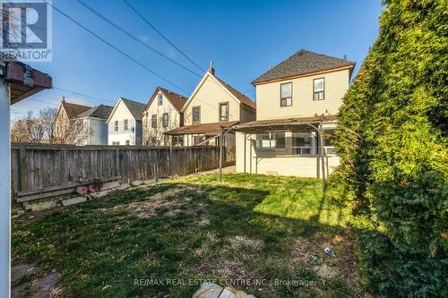 20 Keith Street, Hamilton, ON - Outdoor