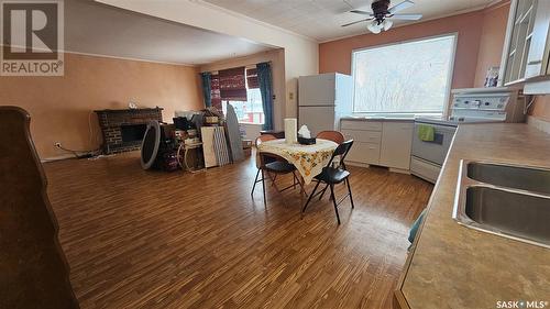 312 Brownlee Street, Herbert, SK - Indoor Photo Showing Dining Room