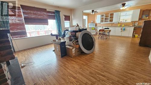 312 Brownlee Street, Herbert, SK - Indoor