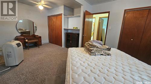 312 Brownlee Street, Herbert, SK - Indoor Photo Showing Bedroom