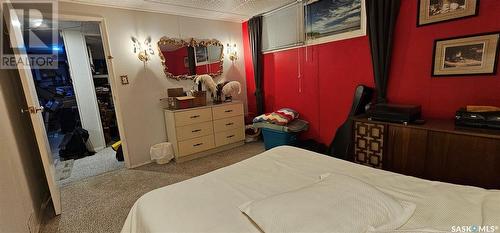 312 Brownlee Street, Herbert, SK - Indoor Photo Showing Bedroom