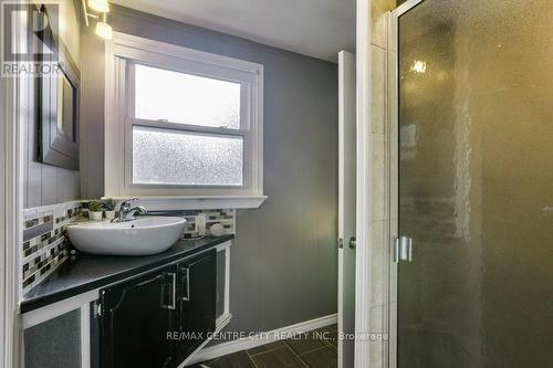 22 Ann Street, Lambton Shores (Arkona), ON - Indoor Photo Showing Bathroom