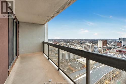 150 Park West Unit# 2309, Windsor, ON - Outdoor With View With Exterior