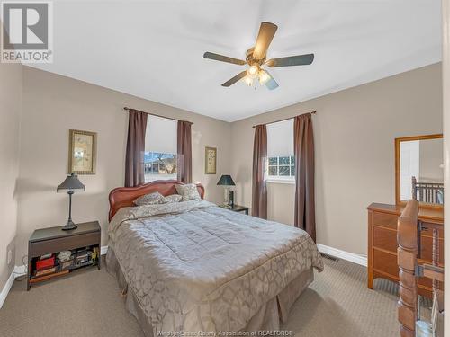 1562 Lee Road, Ruthven, ON - Indoor Photo Showing Bedroom