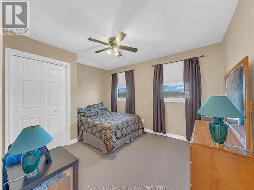 1562 Lee Road, Ruthven, ON - Indoor Photo Showing Bedroom