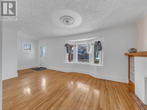 1316 Church, Windsor, ON - Indoor Photo Showing Other Room