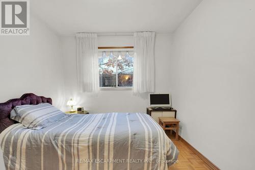 51 Morgan Road, Hamilton, ON - Indoor Photo Showing Bedroom