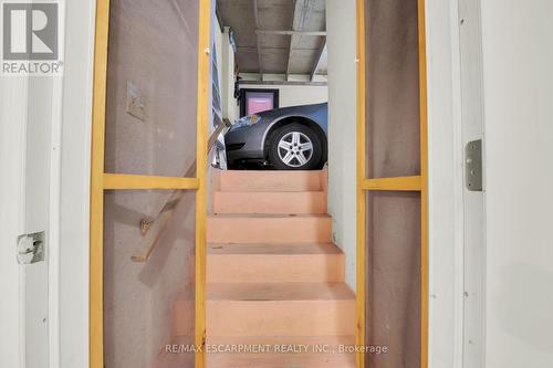 51 Morgan Road, Hamilton, ON - Indoor Photo Showing Other Room