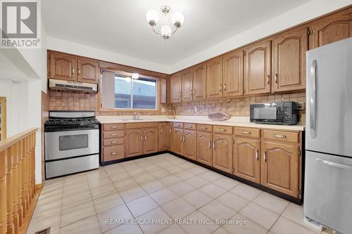 51 Morgan Road, Hamilton, ON - Indoor Photo Showing Kitchen