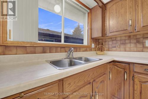 51 Morgan Road, Hamilton, ON - Indoor Photo Showing Kitchen With Double Sink