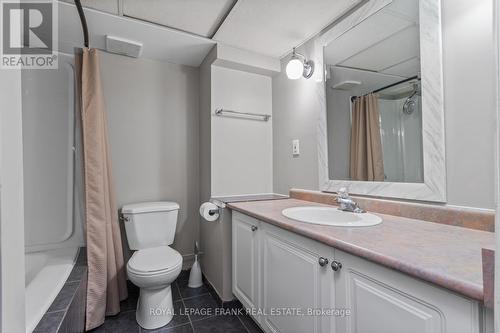 101 Yorkville Drive, Clarington (Courtice), ON - Indoor Photo Showing Bathroom