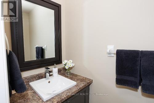 24 Kirkconnell Road, Kawartha Lakes (Lindsay), ON - Indoor Photo Showing Bathroom