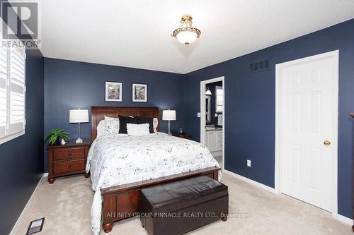 24 Kirkconnell Road, Kawartha Lakes (Lindsay), ON - Indoor Photo Showing Bedroom