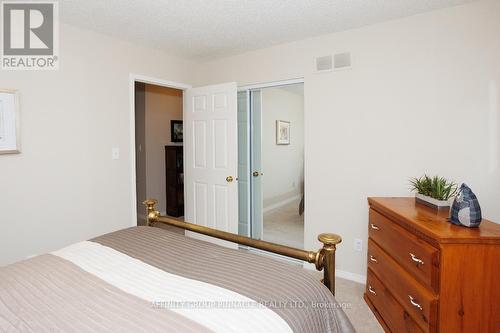 24 Kirkconnell Road, Kawartha Lakes (Lindsay), ON - Indoor Photo Showing Bedroom