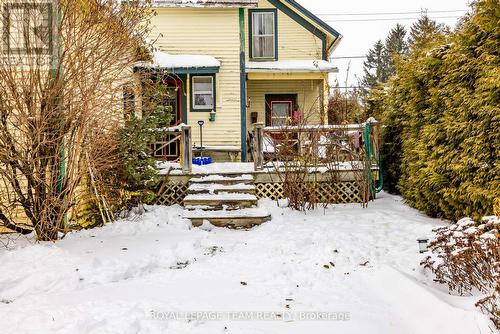 8 Mary Street, North Grenville, ON - Outdoor