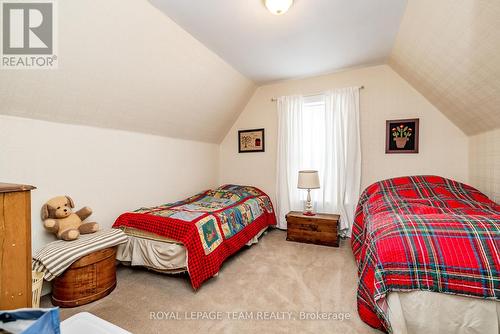 8 Mary Street, North Grenville, ON - Indoor Photo Showing Bedroom