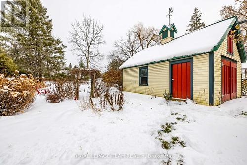 8 Mary Street, North Grenville, ON - Outdoor