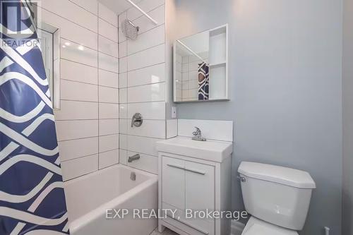 A - 236 Holland Avenue, Ottawa, ON - Indoor Photo Showing Bathroom