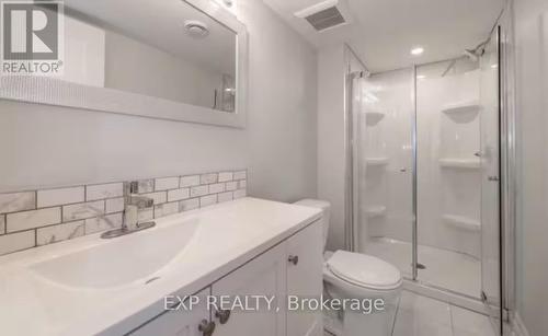 A - 236 Holland Avenue, Ottawa, ON - Indoor Photo Showing Bathroom