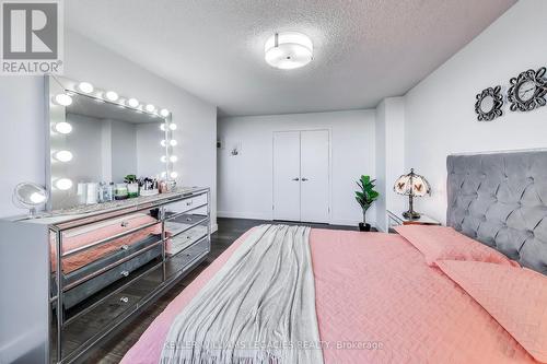 1205 - 5 Old Sheppard Avenue E, Toronto, ON - Indoor Photo Showing Bedroom