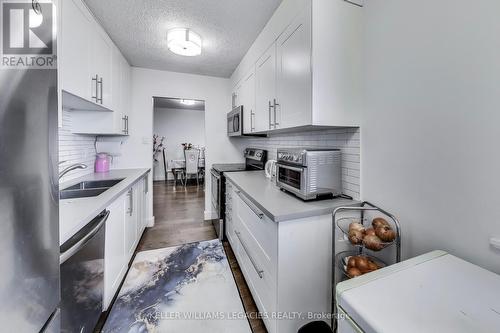 1205 - 5 Old Sheppard Avenue E, Toronto, ON - Indoor Photo Showing Kitchen With Double Sink