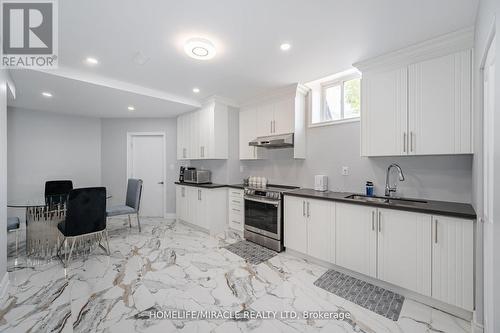 20 Elderbridge Road, Brampton, ON - Indoor Photo Showing Kitchen