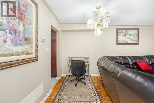 29 Quailvalley Drive, Brampton, ON - Indoor