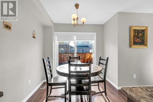 299 Windwood Drive, Hamilton, ON - Indoor Photo Showing Dining Room