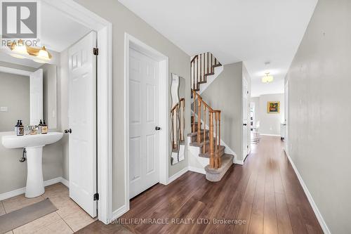 299 Windwood Drive, Hamilton, ON - Indoor Photo Showing Other Room