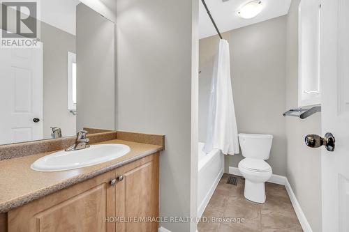 299 Windwood Drive, Hamilton, ON - Indoor Photo Showing Bathroom