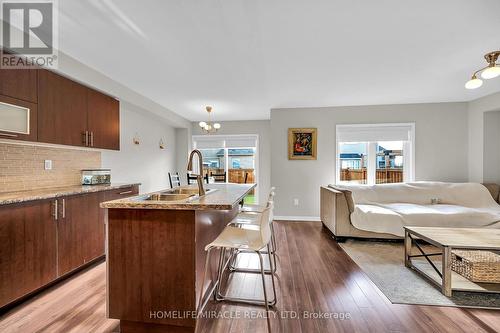 299 Windwood Drive, Hamilton, ON - Indoor Photo Showing Kitchen With Double Sink