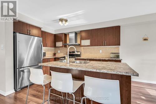 299 Windwood Drive, Hamilton, ON - Indoor Photo Showing Kitchen With Double Sink