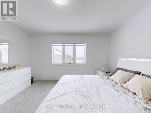 32 Doc Lougheed Avenue, Southgate, ON - Indoor Photo Showing Bedroom