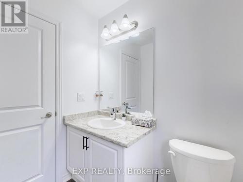 32 Doc Lougheed Avenue, Southgate, ON - Indoor Photo Showing Bathroom