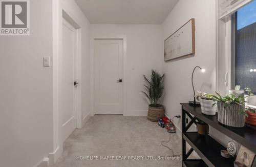 103 Middleton Avenue, London, ON - Indoor Photo Showing Other Room