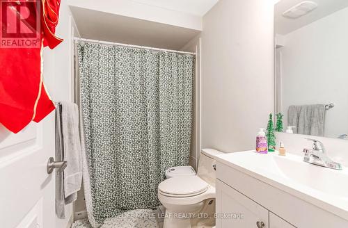 103 Middleton Avenue, London, ON - Indoor Photo Showing Bathroom