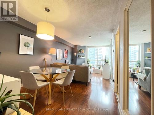 2411 - 44 St. Joseph Street, Toronto, ON - Indoor Photo Showing Dining Room