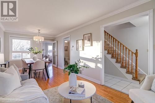 8 Coomer Crescent, Ajax, ON - Indoor Photo Showing Living Room