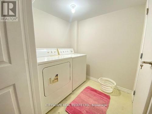 Bsmt - 468 Jelinik Terrace, Milton, ON - Indoor Photo Showing Laundry Room