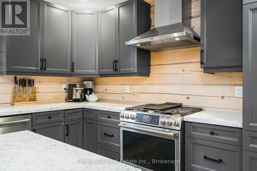 120 Confederation Drive, Chatsworth, ON - Indoor Photo Showing Kitchen