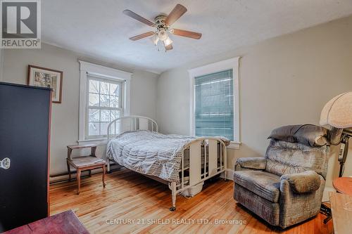 239 4Th Street E, Cornwall, ON - Indoor Photo Showing Bedroom