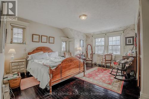 239 4Th Street E, Cornwall, ON - Indoor Photo Showing Bedroom