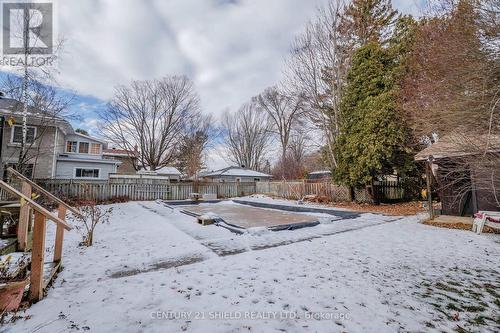 239 4Th Street E, Cornwall, ON - Outdoor